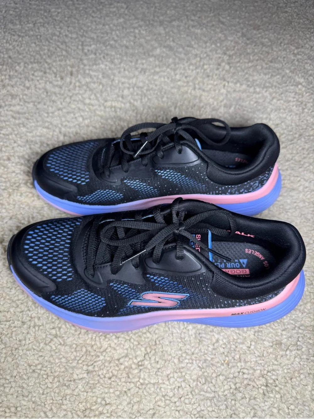 Skechers Women's GOwalk Max Walker Washable Slip on Black Multi Color Size7.5